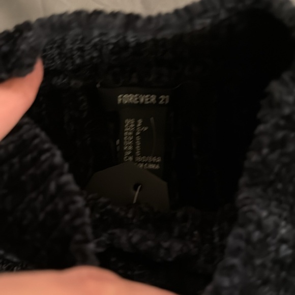 NEW with tag black soft chenille sweater. - Picture 4 of 6